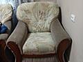 Срочно! продоется диван и 2 кресла! торг
