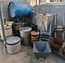 Продаю дробилку, пресс, казаны, бочки из нерж. и пластмас.
