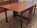 Продам полированный стол 400 р.