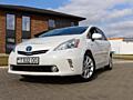 Toyota Prius V 2012, бензин, хорошая комплектация. Торг уместен