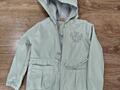 Продам ветровку на девочку