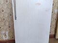 Продам холодильник 200 р. Рабочий