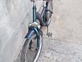 Продам велосипед срочно. 20 колеса. на возраст. 7.12 лет. 400.р. на. ходу.