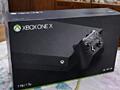 Продам X-Box One X в хорошем состоянии