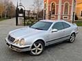 Мерседес CLK 200