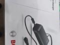 ПРОДАМ новую зарядку Bosch для электровелосипеда НА З6 В 4 ампера.