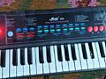 Продам синтезатор, в хорошем состоянии