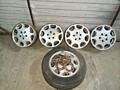 Продам диски Ромашки на Мерседес R15 (разные- одним комплектом) 1200₽