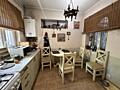 В продаже трехуровневый дом на Французском бульваре в хорошем жилом ..