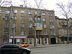 Продам 3-комнатную сталинку, центр, Ришельевская / Успенская, балкон .