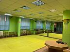 Продам фасадное помещение 246 кв.м два входа Сахарова