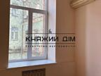 Продается офисное помещение в центре Киева по ул. Большая Житомирская 