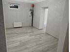 Трехкомнатная квартира с ремонтом.