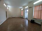 Продам квартиру просторную в самом центре, для большой семьи, ...