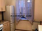 Пропонується в оренду 2-х. кімнатна, роздільна квартира на Лук'ян