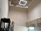 Продам обьект в Приморском районе под дворовой офис,салон