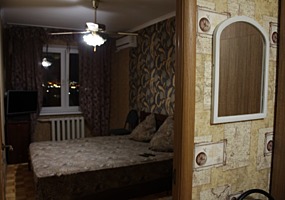 Посуточно / Почасово 1-2-3-комн. Центр, 9 школа, Вара и районы. Viber